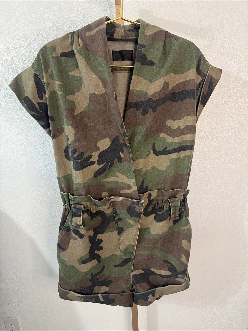 RtA-Camouflage Utility Short-Sleeve romper- Green Camo- small